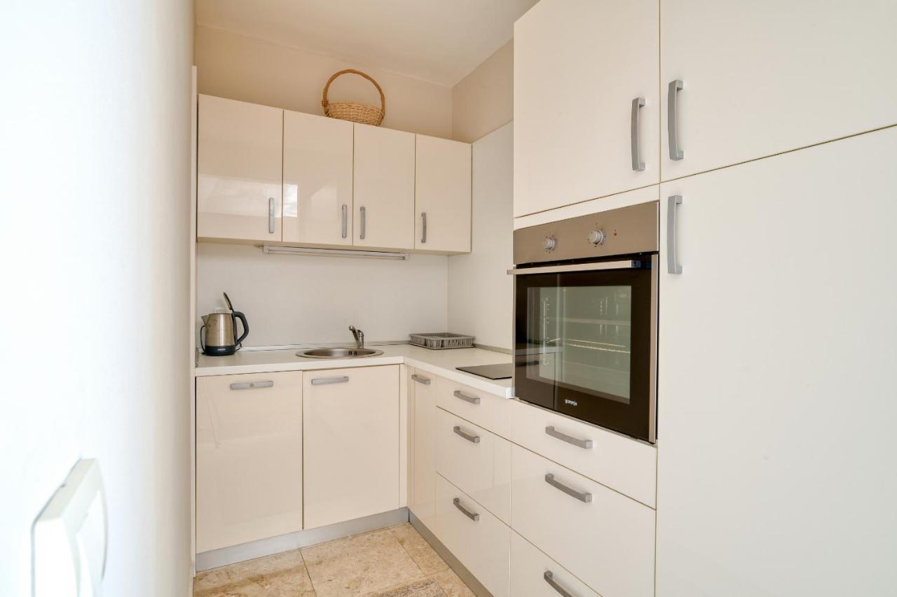 Sea View Apartments In בודווה מראה חיצוני תמונה